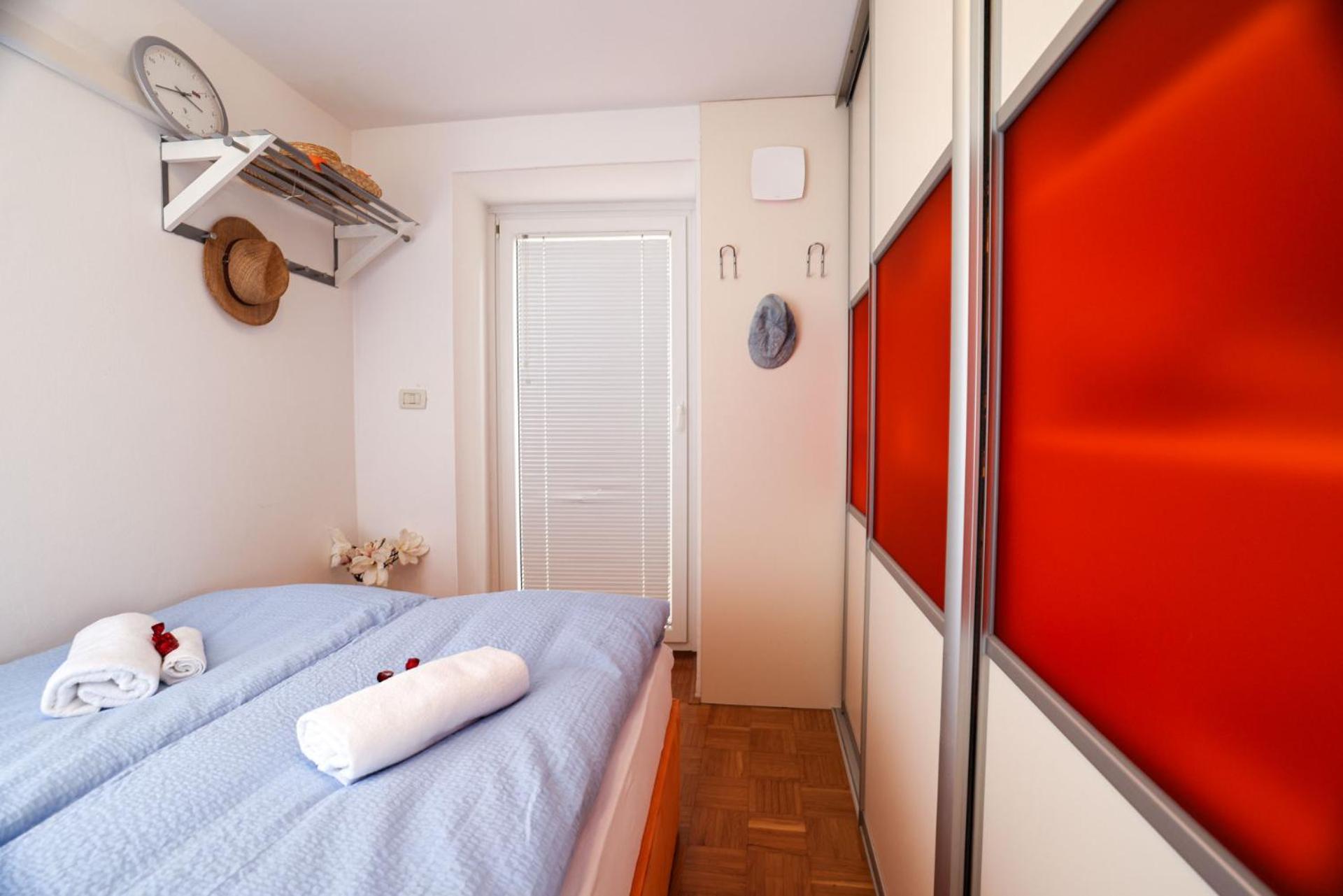 Mhouse Apartment Piran Luaran gambar