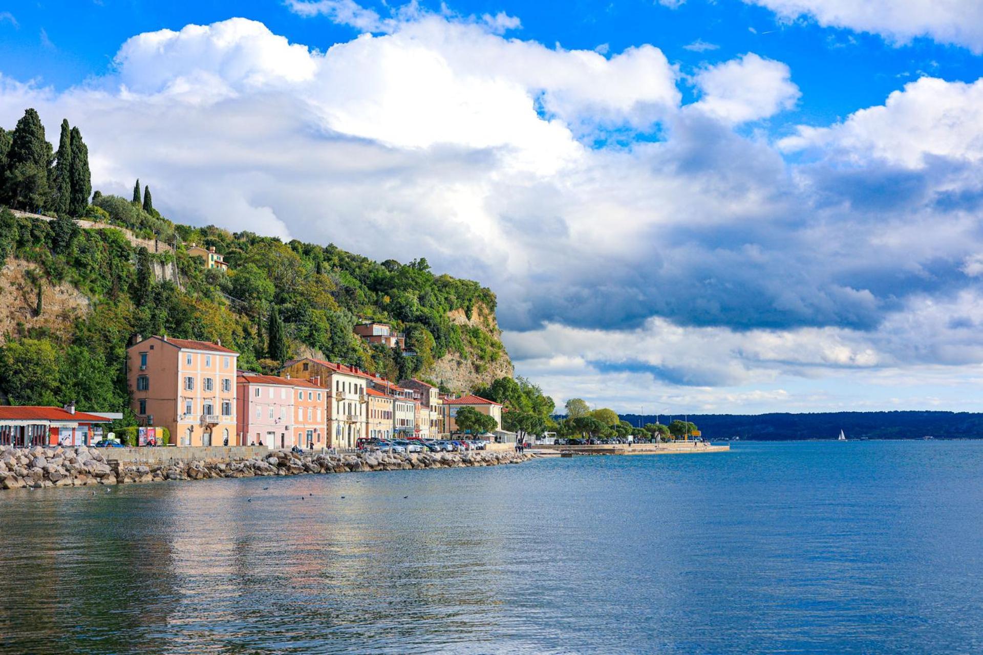 Mhouse Apartment Piran Luaran gambar