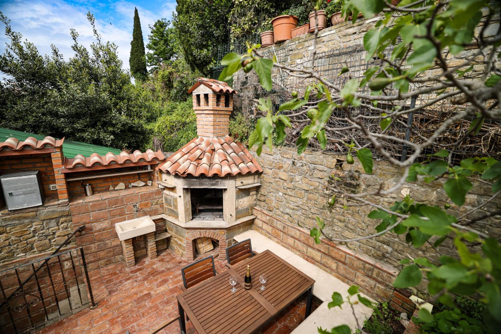 Mhouse Apartment Piran Luaran gambar